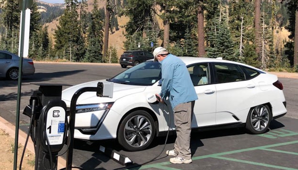 Oregon could join California and New York in ending sale of gaspowered