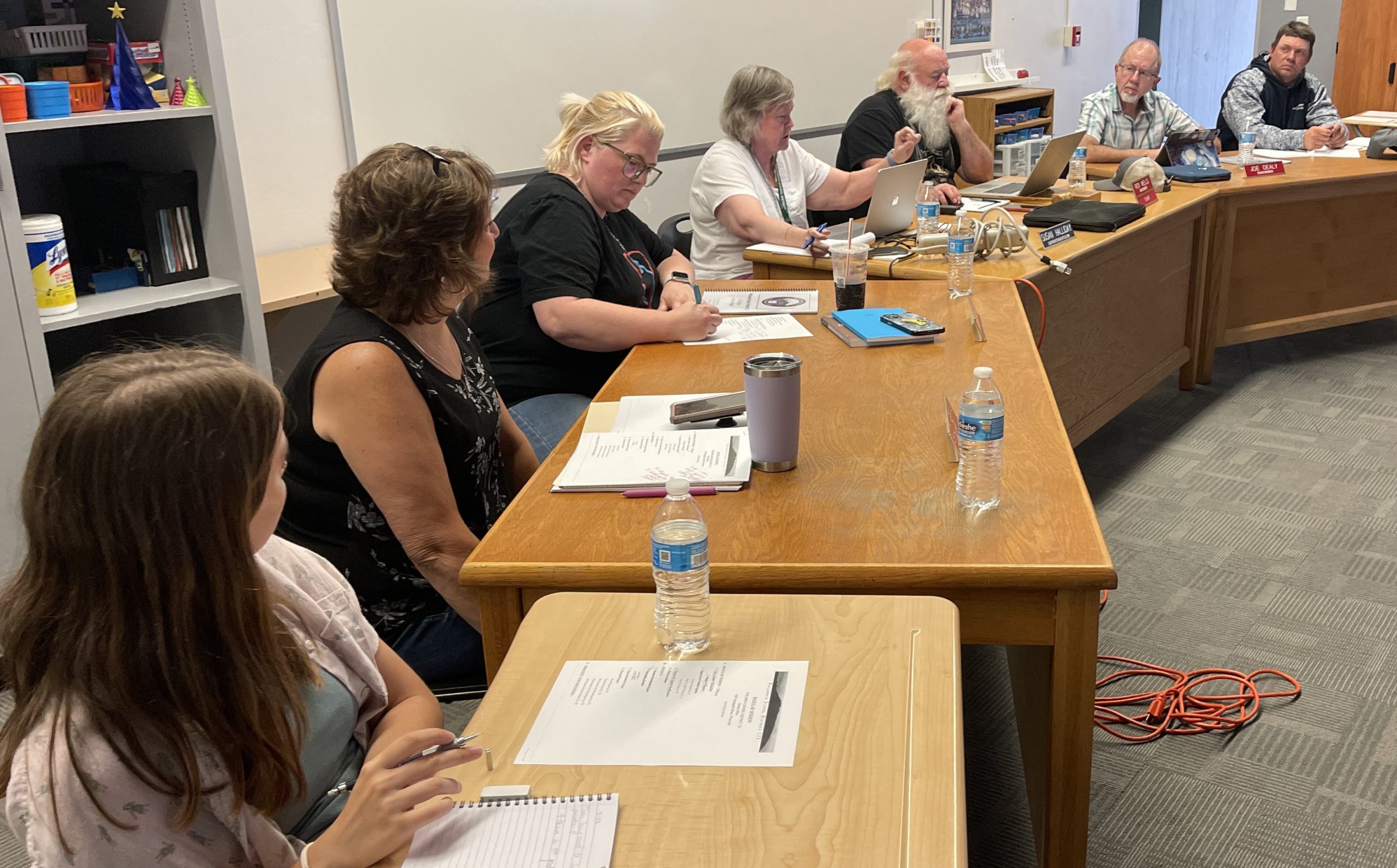 School district looks to the future of Downing forest Philomath News